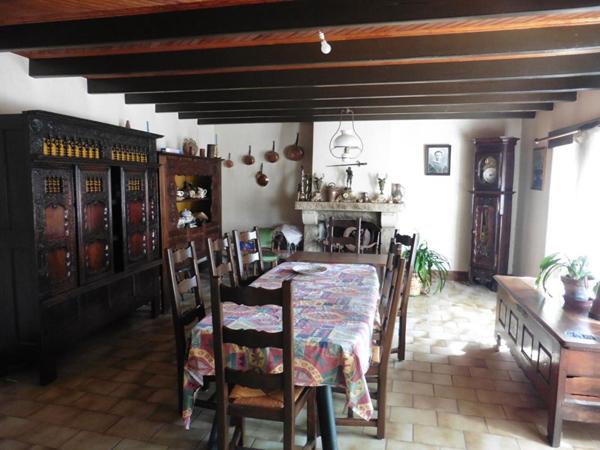 Ensemble immobilier QUIMPERLE 9 pièces 206 m2 habitables