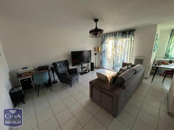 Appartement à vendre 2 pièces 48.27m² Tarbes (65000)