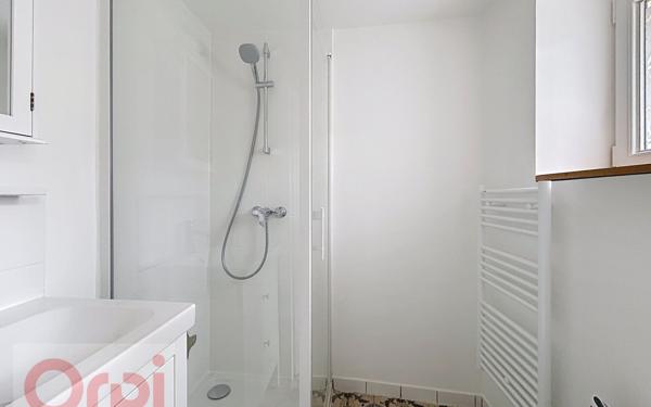 Maison à louer    5 pièces • 135,76 m2 Châtillon