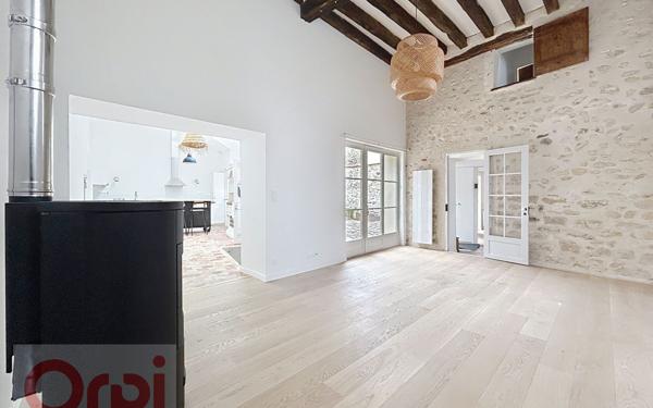 Maison à louer    5 pièces • 135,76 m2 Châtillon