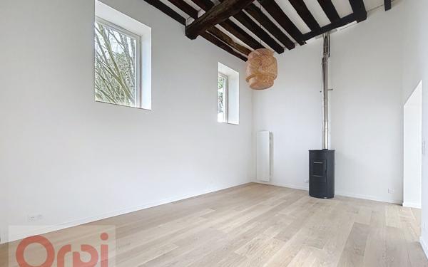 Maison à louer    5 pièces • 135,76 m2 Châtillon