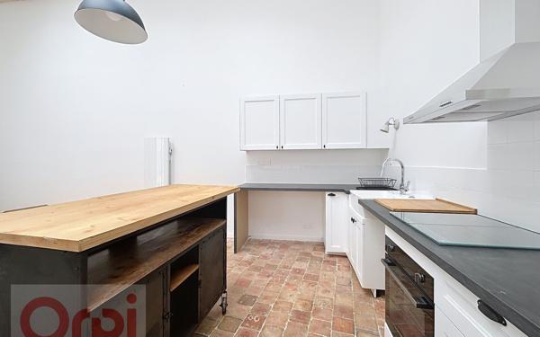 Maison à louer    5 pièces • 135,76 m2 Châtillon