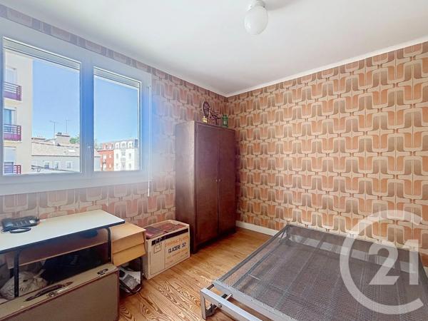 Appartement T4 à vendre  4 pièces - 82,87 m 2   VANNES  - 56