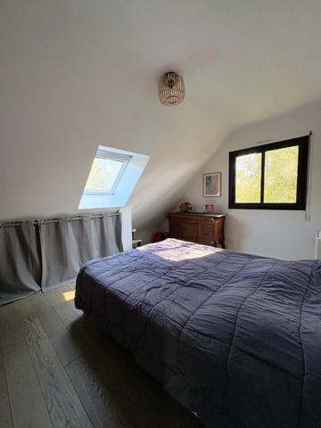 PROPRIÉTÉ AVEC PISCINE - 210 m² - PLOEMEL