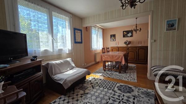 Appartement T3 à vendre  3 pièces - 65,24 m 2   VANNES  - 56