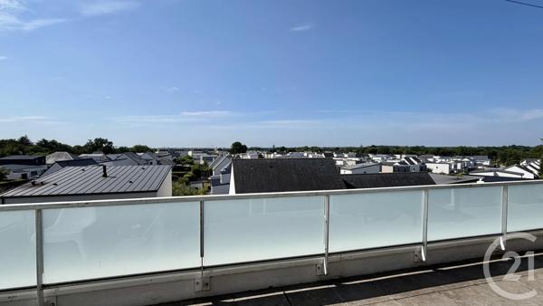 Appartement T3 à vendre  3 pièces - 65,24 m 2   VANNES  - 56