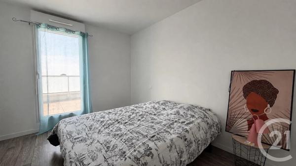 Appartement T3 à vendre  3 pièces - 65,24 m 2   VANNES  - 56