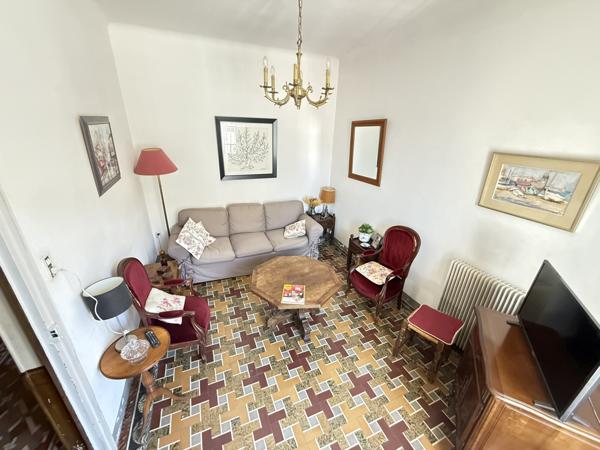 Claira (66530) 6 pièces 185 m² 569 m² Maison de maître 6 pièces, jardin et piscine