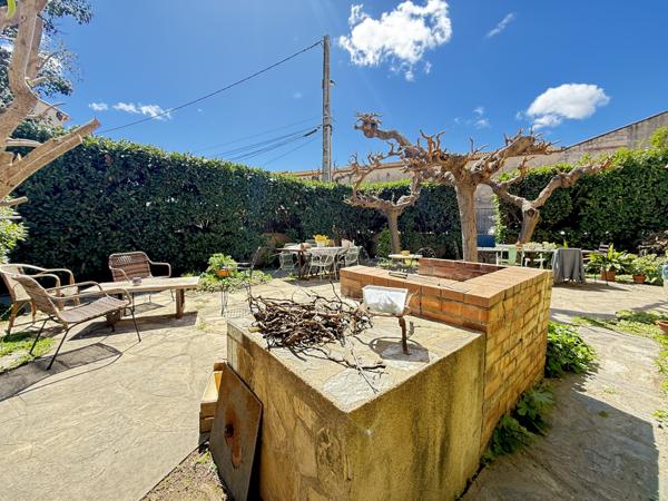 Claira (66530) 6 pièces 185 m² 569 m² Maison de maître 6 pièces, jardin et piscine