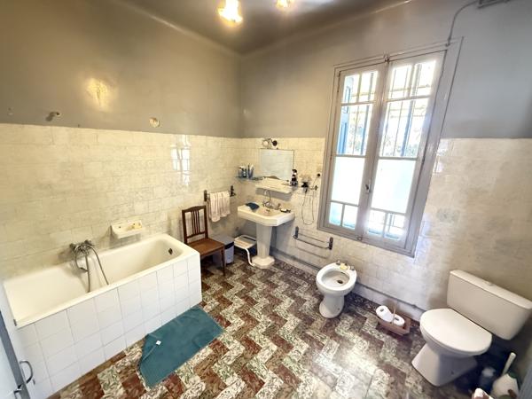 Claira (66530) 6 pièces 185 m² 569 m² Maison de maître 6 pièces, jardin et piscine