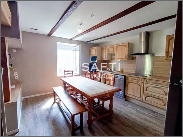 Maison mitoyenne familiale rénovée