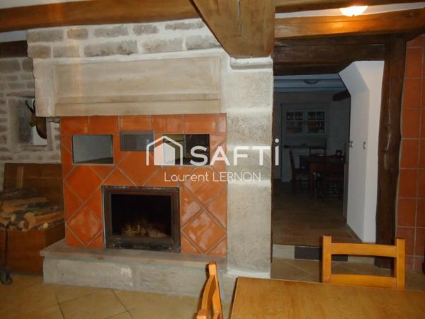 FERME ENTIÈREMENT RENOVEE DE 308 m² SUR 1103 m²