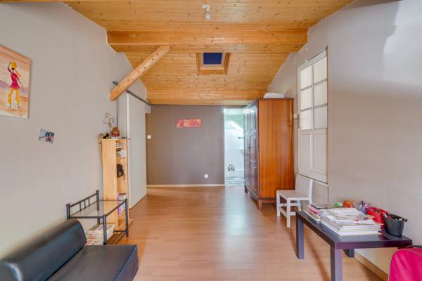 Cénac (33360) Maison 8 pièces 170 m² avec garage et studio