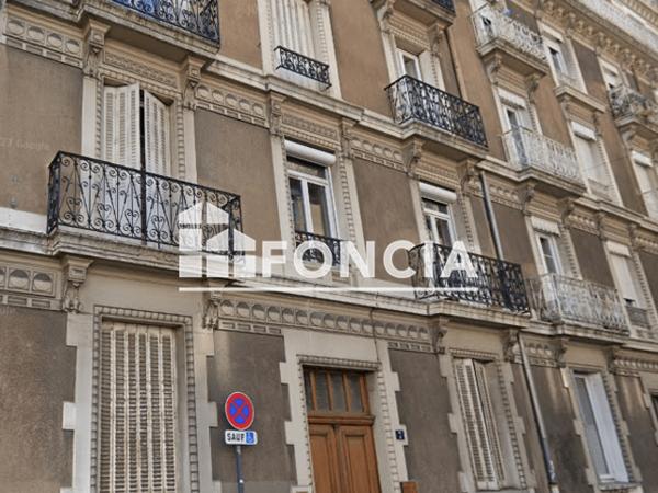 Location Studio 39 m² - 7 RUE CONDORCET Grenoble 38000