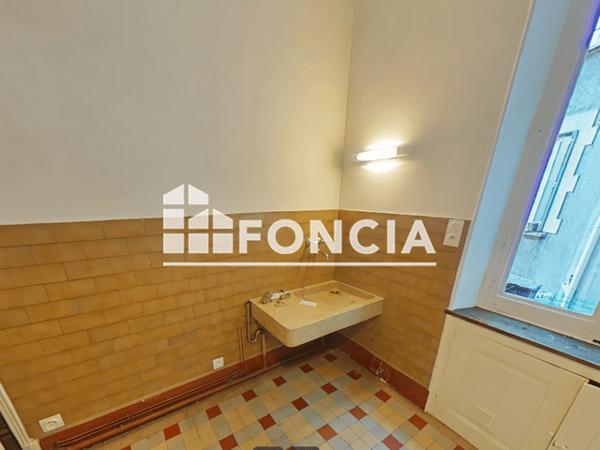 Location Studio 39 m² - 7 RUE CONDORCET Grenoble 38000