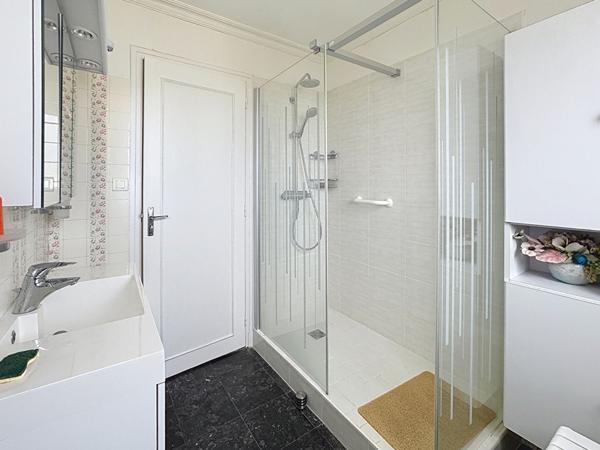 MAISON 5 CHAMBRES AVEC JARDIN QUARTIER CESSON