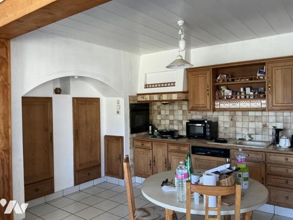 VANNES Conleau Ensemble immobilier de 2 MAISONS avec jardin et GARAGE