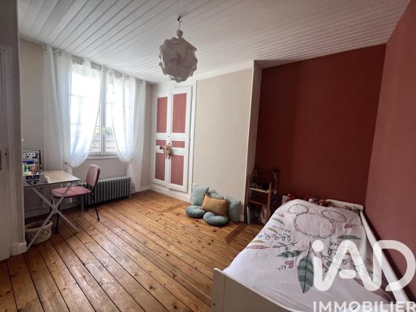Maison à vendre 5 pièces 118 m² Châlons-en-Champagne