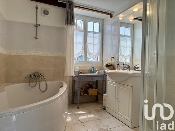 Maison à vendre 6 pièces 119 m² Saint-Denis-d'Oléron