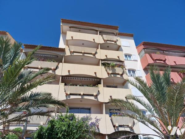 Appartement T2 dernier étage + Place de parking