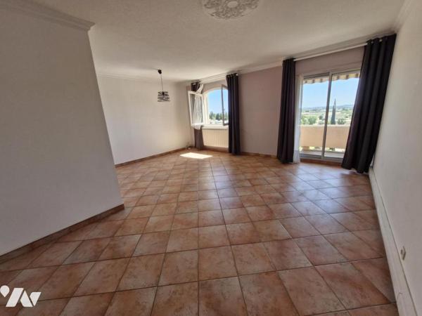 Appartement T2 dernier étage + Place de parking