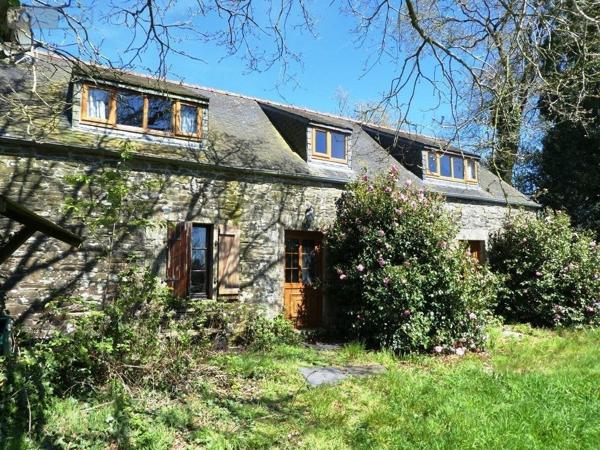 Maison à vendre à Maël-Carhaix dans les Côtes-d'Armor (22340), ref : 56075-2218