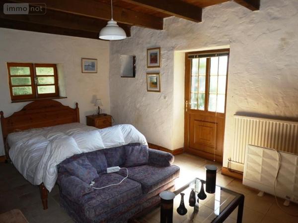 Maison à vendre à Maël-Carhaix dans les Côtes-d'Armor (22340), ref : 56075-2218