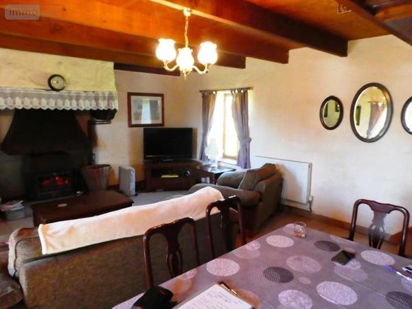 Maison à vendre à Maël-Carhaix dans les Côtes-d'Armor (22340), ref : 56075-2218