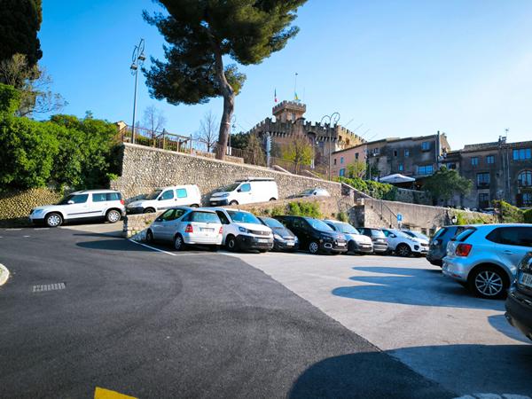 Haut de Cagnes  - Maison de village avec studio indépendant et abris de jardin