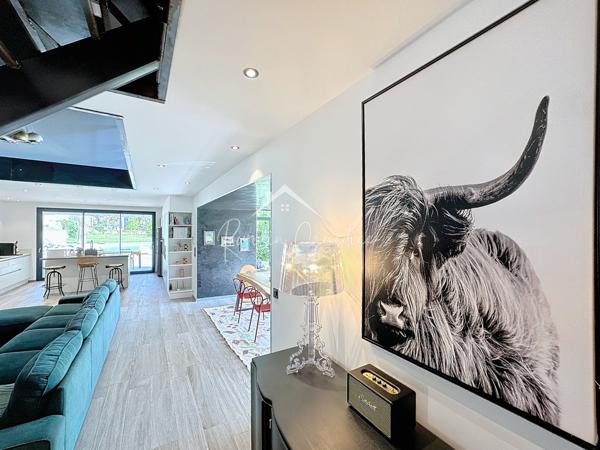 Saint-Affrique (12400) VILLA DE PRESTIGE TYPE 5 DE 196 M² SUR SON TERRAIN PLAT DE 6770 M²