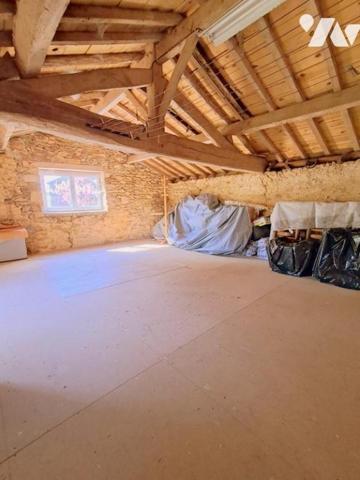 Antigny -Unique et rare pour ce bien d'exception au cœur d'un village sera accueillir votre famille.