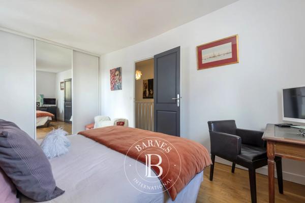 Asnières-sur-Seine, Maison 4 Chambres -  180 m² à vendre