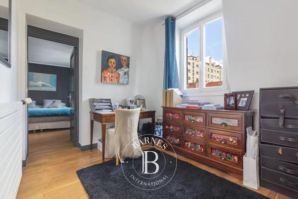 Asnières-sur-Seine, Maison 4 Chambres -  180 m² à vendre