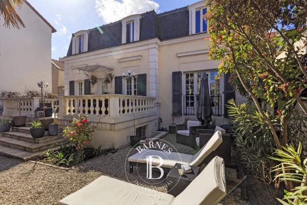 Asnières-sur-Seine, Maison 4 Chambres -  180 m² à vendre