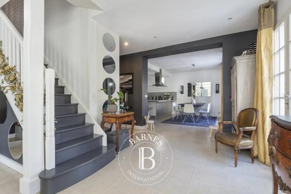 Asnières-sur-Seine, Maison 4 Chambres -  180 m² à vendre