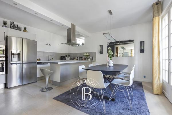 Asnières-sur-Seine, Maison 4 Chambres -  180 m² à vendre