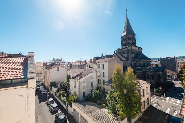Duplex Clermont-ferrand 4 pièce(s) 84 m2 terrasse et garage