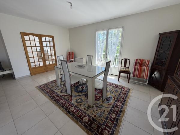 Maison à vendre  6 pièces - 189,85 m 2   ROYAN  - 17