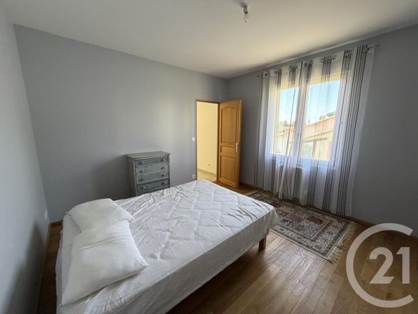 Maison à vendre  6 pièces - 189,85 m 2   ROYAN  - 17