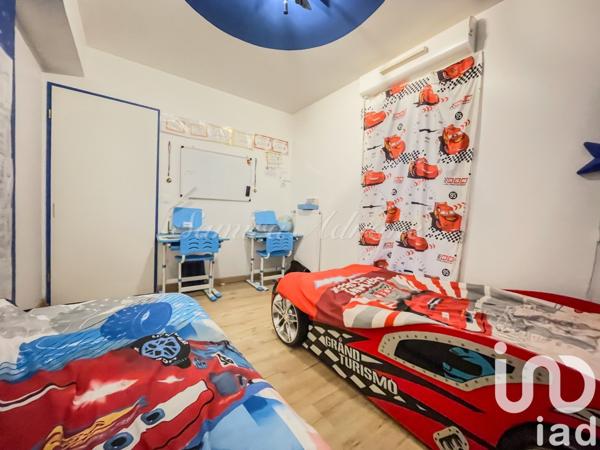 Duplex 5 pièces de 93 m² à Stains (93240)