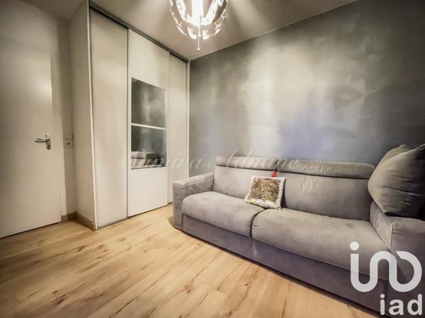 Duplex 5 pièces de 93 m² à Stains (93240)