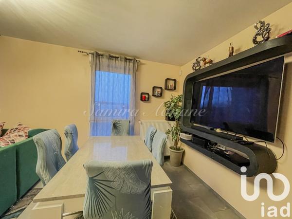 Duplex 5 pièces de 93 m² à Stains (93240)