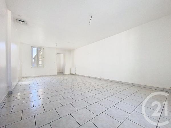Maison à vendre  3 pièces - 88,64 m 2   ROCHEFORT  - 17