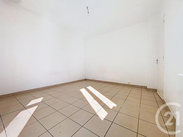 Maison à vendre  3 pièces - 88,64 m 2   ROCHEFORT  - 17