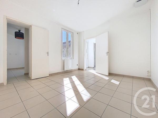 Maison à vendre  3 pièces - 88,64 m 2   ROCHEFORT  - 17