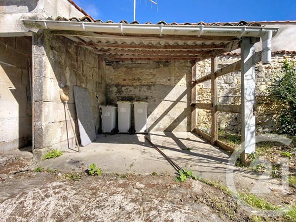 Maison à vendre  3 pièces - 88,64 m 2   ROCHEFORT  - 17