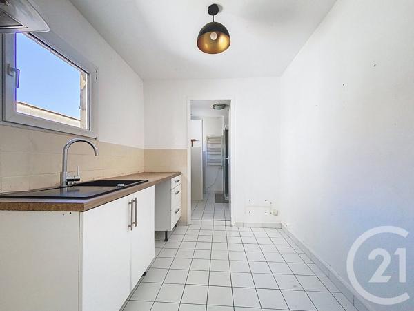 Maison à vendre  3 pièces - 88,64 m 2   ROCHEFORT  - 17