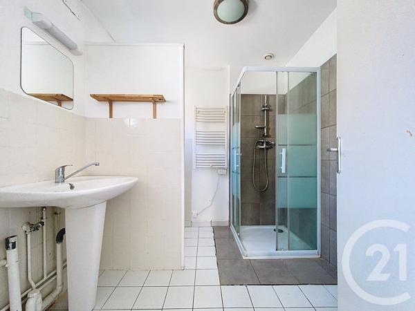 Maison à vendre  3 pièces - 88,64 m 2   ROCHEFORT  - 17
