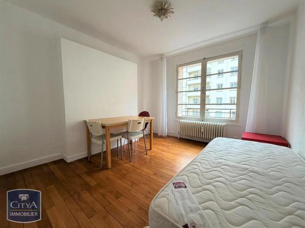 Appartement à vendre 2 pièces 37m² Chambéry (73000)