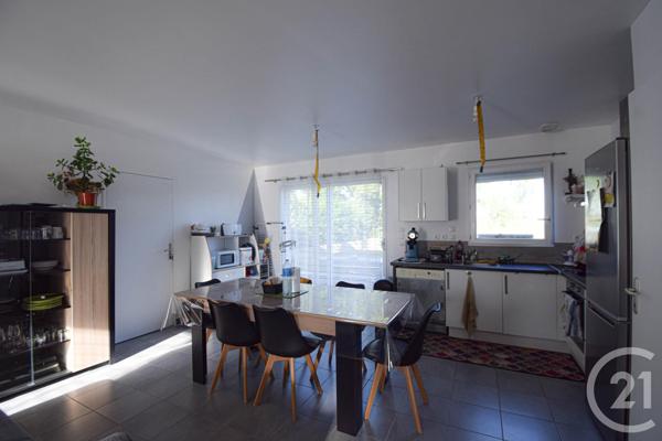 Maison à vendre  5 pièces - 79,12 m2 QUELAINES ST GAULT - 53